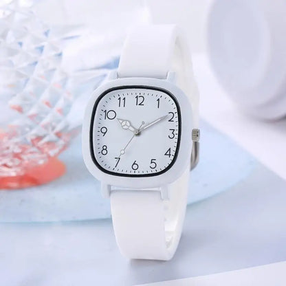 Fashion Women's Quartz Watch with Silicone Strap