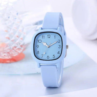 Fashion Women's Quartz Watch with Silicone Strap