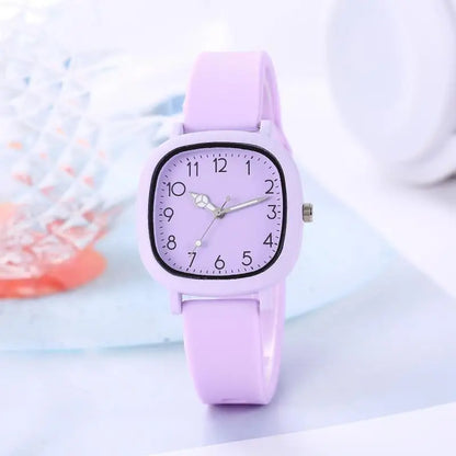 Fashion Women's Quartz Watch with Silicone Strap