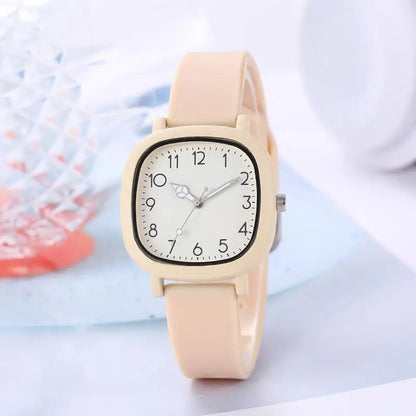 Fashion Women's Quartz Watch with Silicone Strap